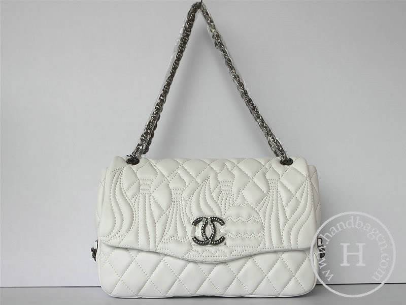 Chanel 47048 Replica Handbag White Lambskin Leather With Silver Hardware