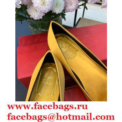 Roger Vivier Flower Strass Buckle Ballerinas in Satin Yellow