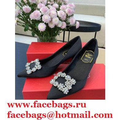 Roger Vivier Heel 6.5cm Flower Strass Buckle Pumps in Satin Black 02