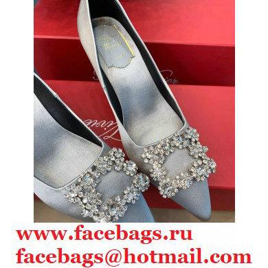 Roger Vivier Heel 6.5cm Flower Strass Buckle Pumps in Satin Gray