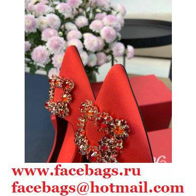 Roger Vivier Heel 6.5cm Flower Strass Buckle Pumps in Satin Red