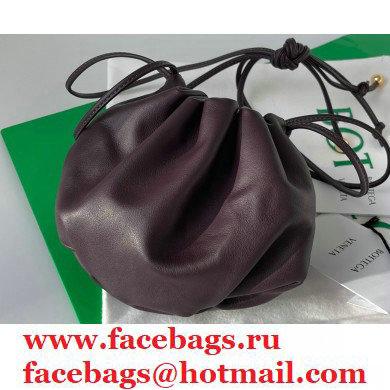 Bottega Veneta THE MINI BULB Shoulder Bag in Nappa Burgundy 2021