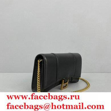 Balenciaga Cowhide B Metal buckle Chain bag in Black Bb016