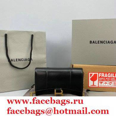 Balenciaga Cowhide B Metal buckle Chain bag in Black Bb016