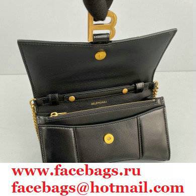 Balenciaga Cowhide B Metal buckle Chain bag in Black Bb016