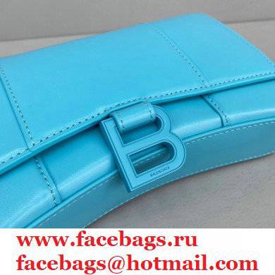 Balenciaga Cowhide B Metal buckle Chain bag in Blue Bb015