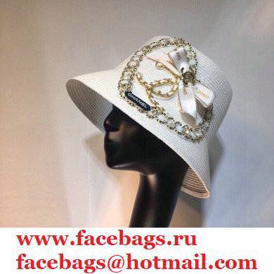 Chanel Hand-woven straw hat in White Ch004 2021