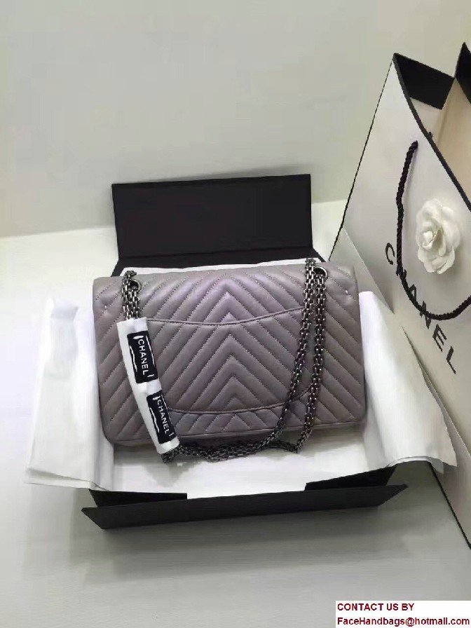 Chanel Chevron 2.55 Reissue Size 226 Classic Flap Bag Gray 2016