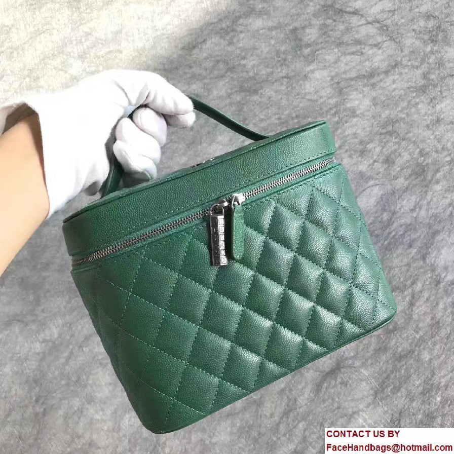 Chanel Grained Calfskin Vanity Case Pouch Small Bag A80913 Green 2016