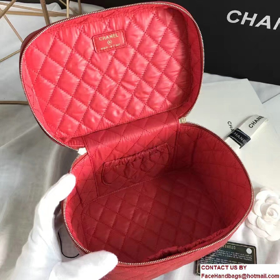 Chanel Grained Calfskin Vanity Case Pouch Small Bag A80913 Red 2016