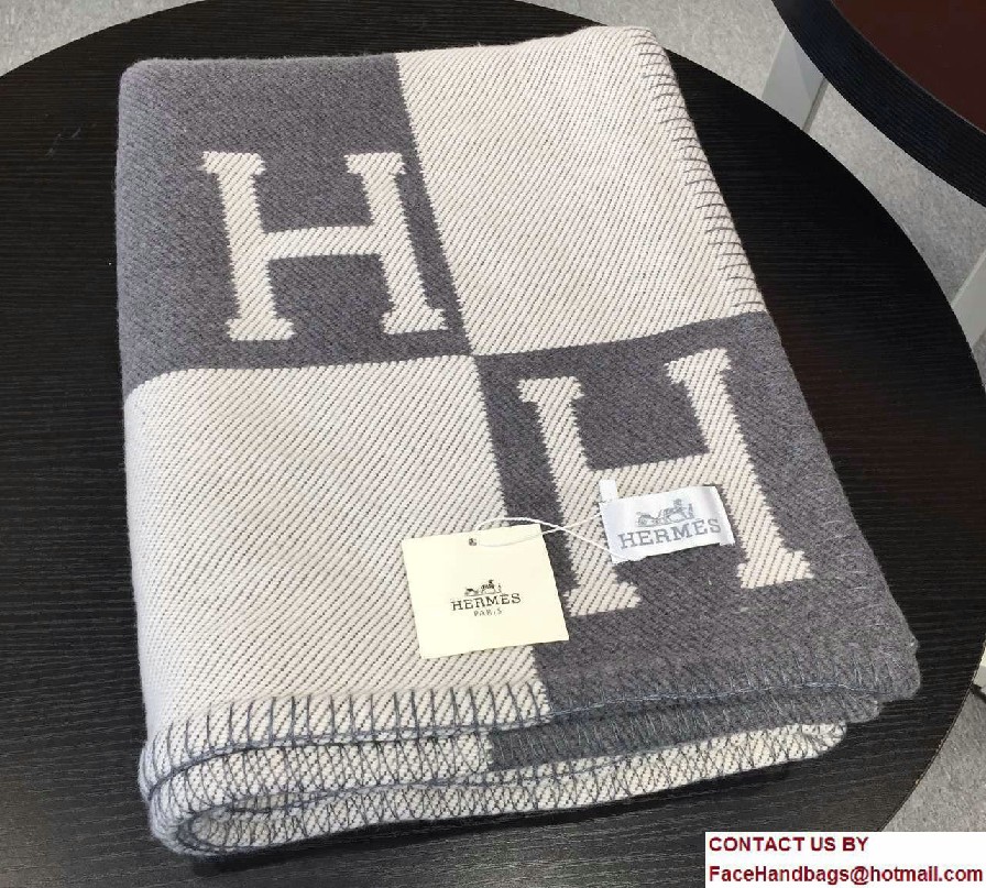 Hermes Signature H Avalon Blanket Gray