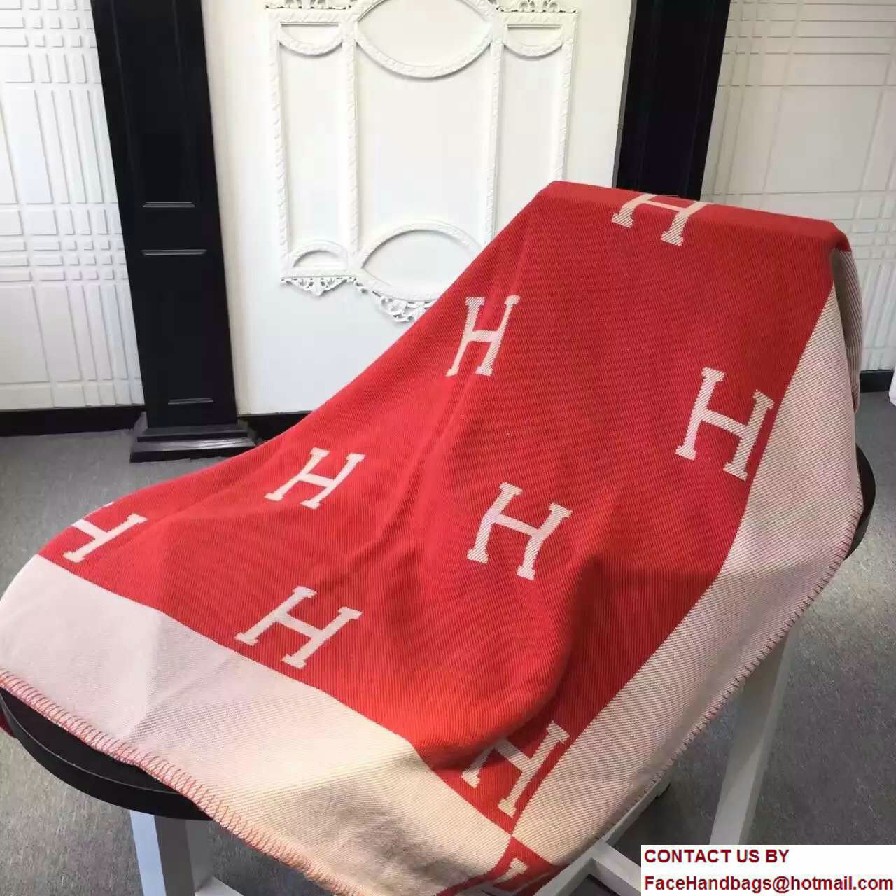 Hermes Signature H Avalon Blanket Red