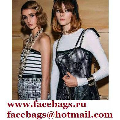 chanel white T-shirt and black net dress 2022SS