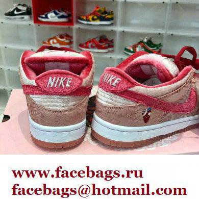 Nike Dunk Low Sneakers 33