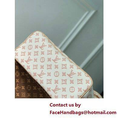 Louis Vuitton Monogram Canvas Neverfull MM Tote Bag with an outside pocket M20921 Beige