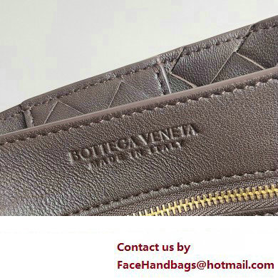 Bottega Veneta Intrecciato leather Medium Andiamo top handle Bag Coffee