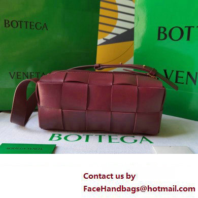 Bottega Veneta Intreccio leather Small Brick Cassette shoulder bag 729166 Burgundy