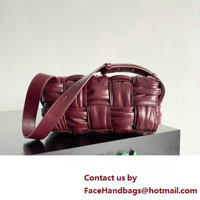 Bottega Veneta Small Brick Cassette in Foulard Intreccio Leather shoulder bag Burgundy