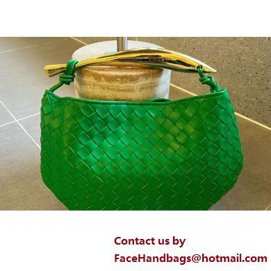 Bottega Veneta Small intrecciato leather Sardine bag with metallic top handle 716082 Bamboo Green