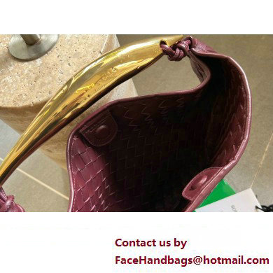 Bottega Veneta Small intrecciato leather Sardine bag with metallic top handle 716082 Burgundy