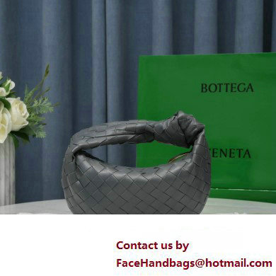 Bottega Veneta intrecciato leather mini jodie top handle bag Thunder 2023