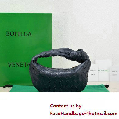 Bottega Veneta intrecciato leather mini jodie top handle bag space 2023