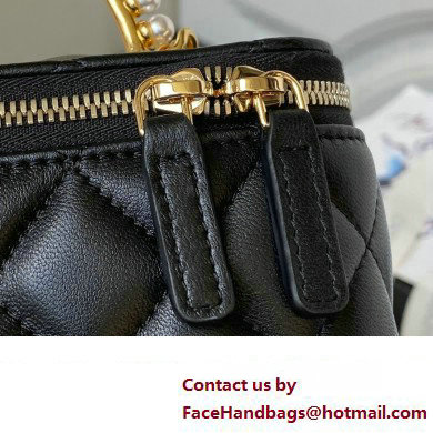 Chanel Clutch with Chain in Lambskin and Imitation Pearls AP3515 BLACK 2023