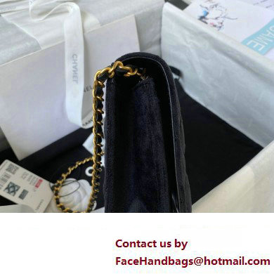 Chanel Clutch with Chain in VELVET AP3363 black 2023