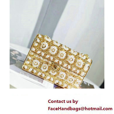 Chanel Evening Bag in Golden-Tone Metal AS4076 2023