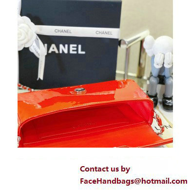 Chanel Plexi Clutch with Chain and Camellia red 2023