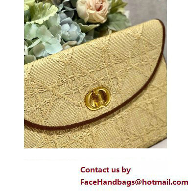 Dior 30 Montaigne Avenue Pouch with Flap bag in Natural Cannage Raffia