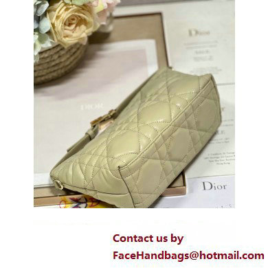 Dior Medium DiorTravel Nomad Pouch bag in Macrocannage Calfskin Beige