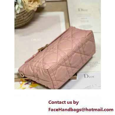 Dior Medium DiorTravel Nomad Pouch bag in Macrocannage Calfskin Pink