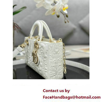 Dior Medium Lady D-Joy Bag in Latte Quilted-Effect Lambskin with Ornamental Motif 2023 - Click Image to Close