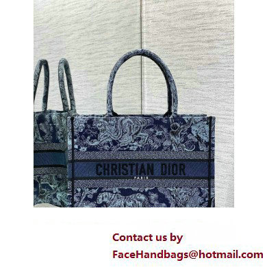 Dior medium Book Tote Bag in Denim Blue Toile de Jouy Embroidery 2023