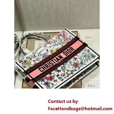 Dior medium Book Tote Bag in White Multicolor Florilegio Embroidery 2023