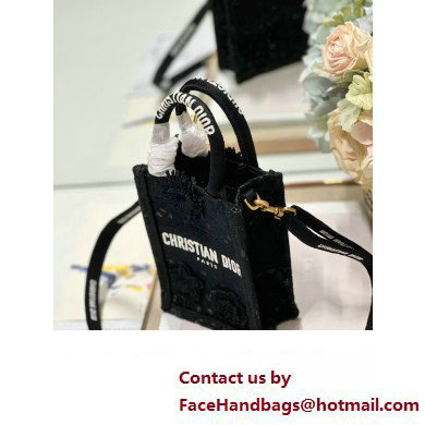 Dior mini Book Tote phone Bag in black D-Lace Embroidery with 3D Macrame Effect 2023