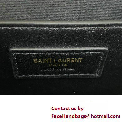 Saint Laurent medium envelope Bag in quilted grain de poudre embossed leather 600185 Gray