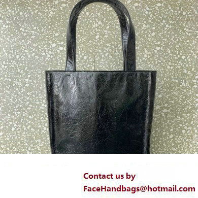 Valentino VLTN Tote bag in Crinkled Leather 0047 Black 2023