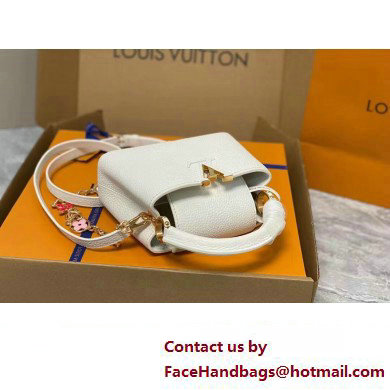 louis vuitton Capucines Mini bag M23718 white 2023