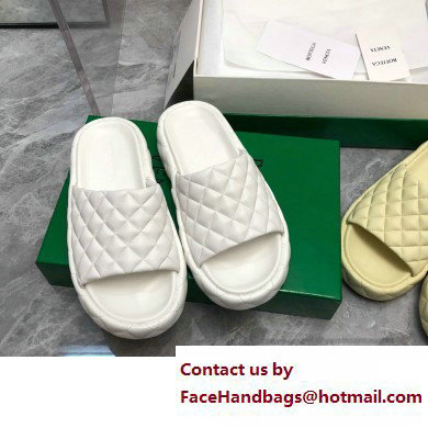 Bottega Veneta Padded Quilted leather flat Sandals White 2023