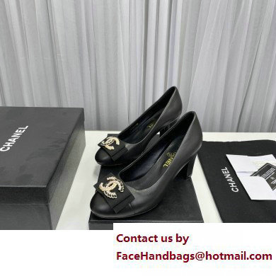 Chanel Heel 6cm Chain Crystal and Pearl CC Logo Pumps Leather Black 2023