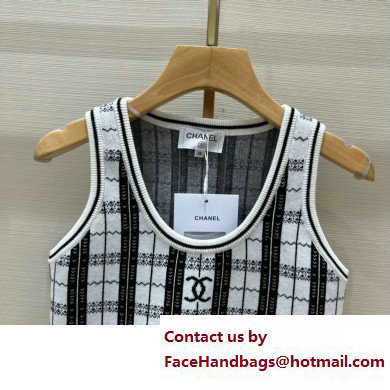 Chanel White/Black CHECK VEST 2023