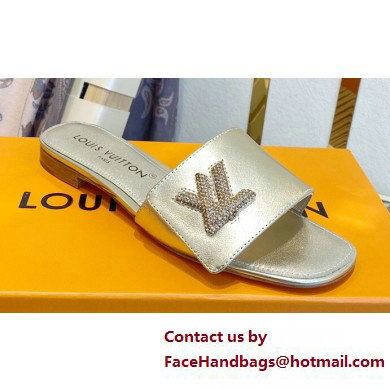 Louis Vuitton Shake Flat Mules in Metallic lambskin Gold 2023