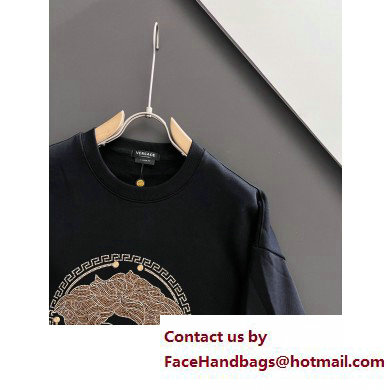 Versace Sweatshirt/Sweater 230208 01 2023