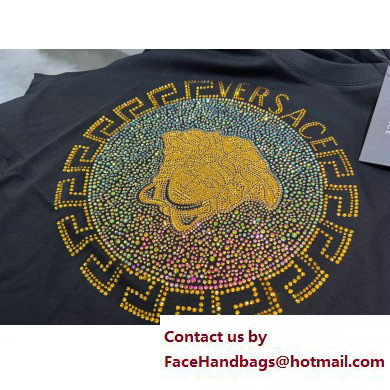 Versace T-shirt 230208 01 2023