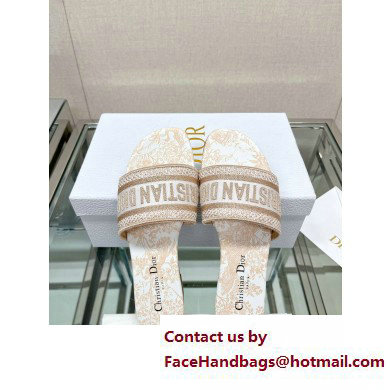 dior White and Gold-Tone Cotton Embroidered with Dior Jardin d'Hiver Motif in Gold-Tone Metallic Thread Dway Slide 2023