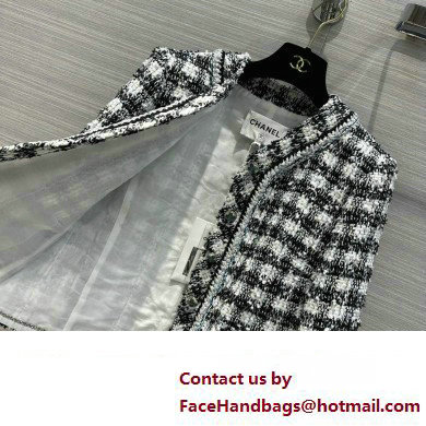 CHANEL BLACK/WHITE CHECK JACKET 2023