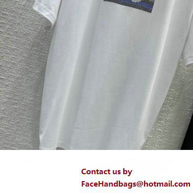 CHANEL WHITE CRYSTAL LOGO T-SHIRT 2023