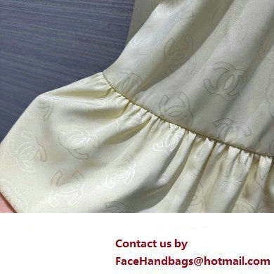 CHANEL WHITE SILK SKIRT 2023